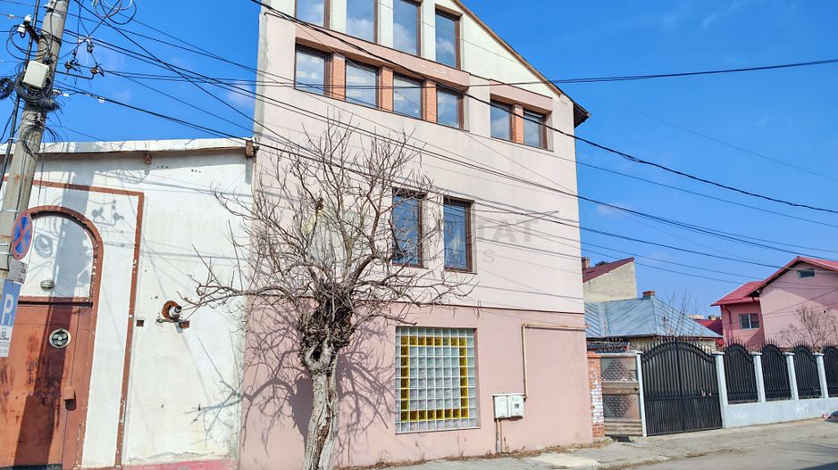 Oportunitate I în Centrul Târgoviștei: Clădire de 498 mp - Poză 24