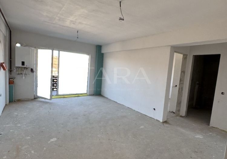 Apartament semifinisat, 2 camere, Baciu - Poză 2