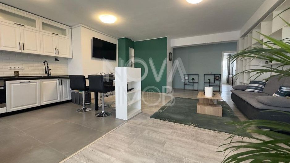 Penthouse 101 mp. utili + 56 mp. terasa Zona Piata Cluj - Cartier Kogalniceanu - Poză 2