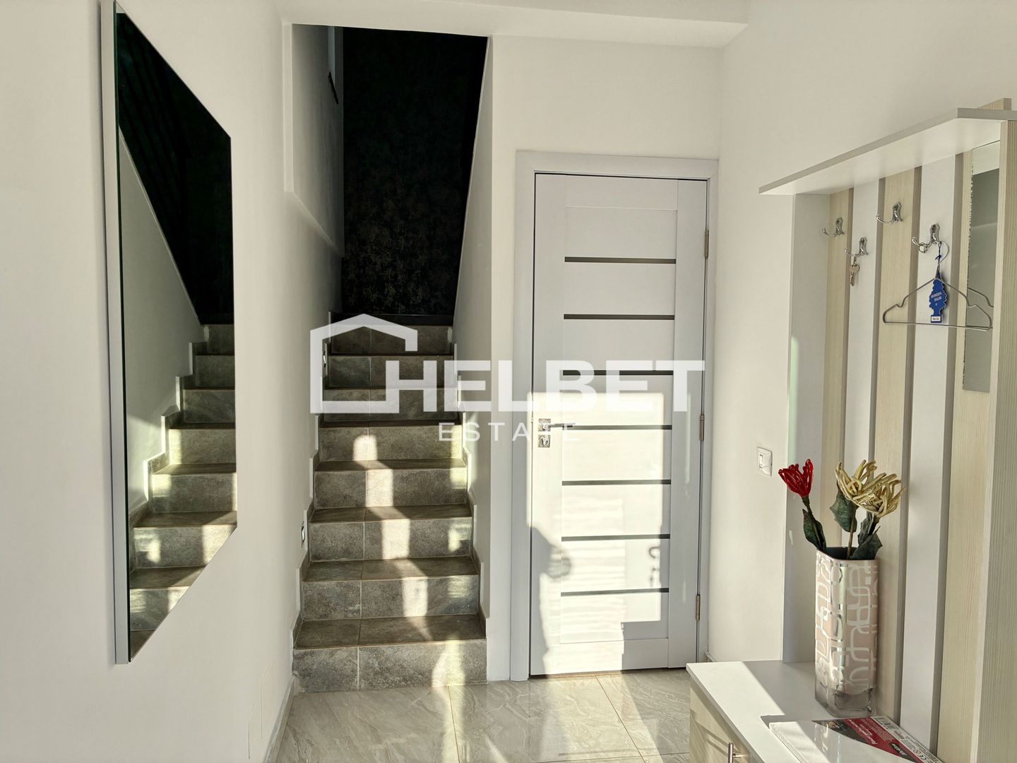 3 Camere / Curte 150 mp / Sânpetru - Poză 12