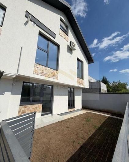 Apartament 2 camere cu curte 70 mp și parcare | Vilă boutique | Otopeni - Poză 1