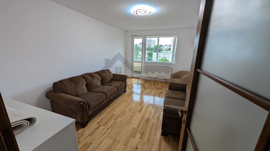 🏡 Apartament de închiriat – 3 camere decomandat - Poză 1