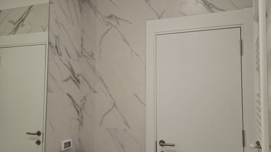 Prima Inchiriere 2 camere Complex Novum Gorjului - Poză 9