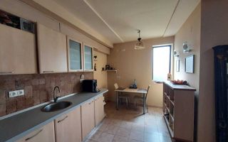 Casa 4 camere I Curte I 220 mp utili I Parcul Sub Arini - Poză 9