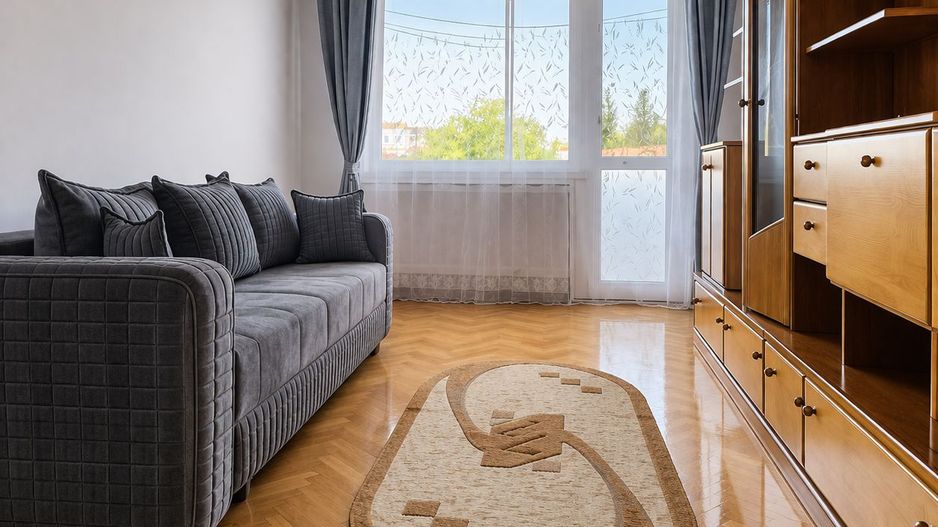 Apartament cu 3 camere in zona Semicentral ( Bodor Péter) - Poză 3