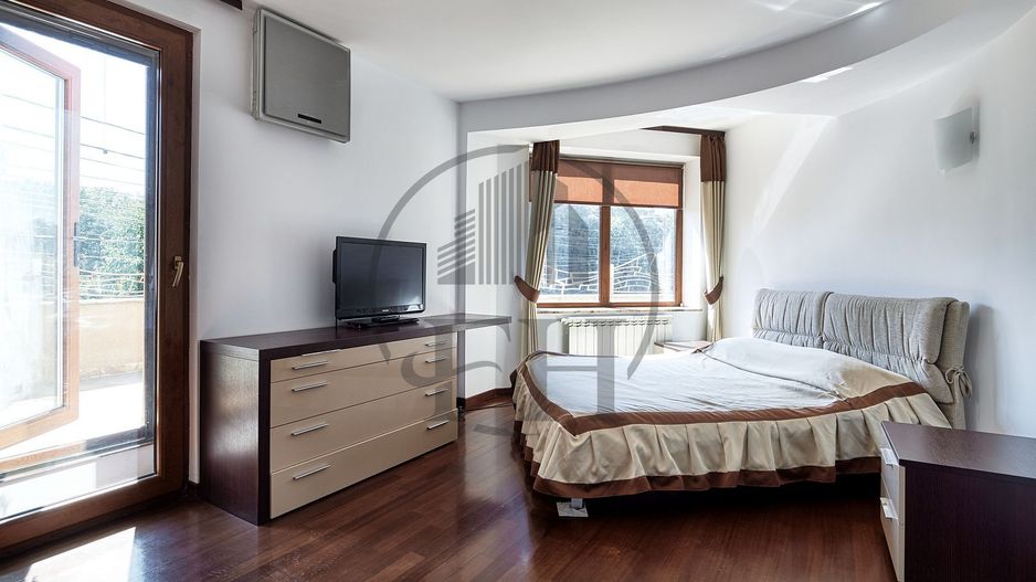 SOLD/VANDUT-Vila de vanzare, Primaverii, Constanta - Poză 4