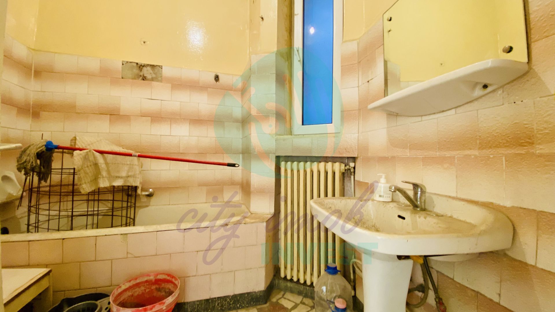 Armeneasca - Apartament spatios cu 4 camere - Poză 9