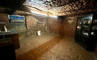 Vila eleganta renovata si consolidata | Parc Carol| Marasesti - Poză 13