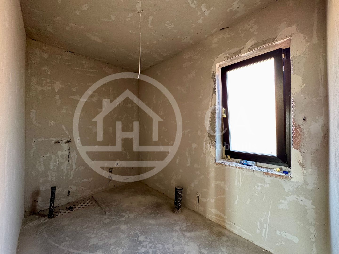 Casă de vânzare cu 4 camere în zona de Dealuri, Oradea - Poză 13