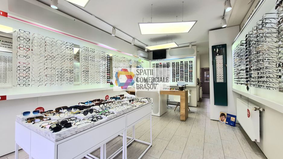 Spatiu comercial de închiriat Brasov - 70 mp # spatii-comerciale-brasov.ro - Poză 1
