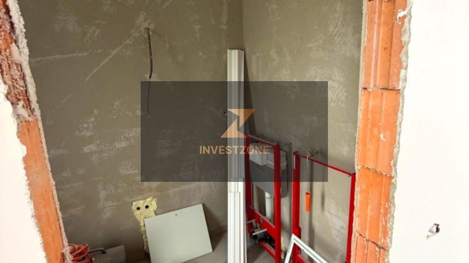 Casă semifinisată Alparea teren 812 mp - Poză 9