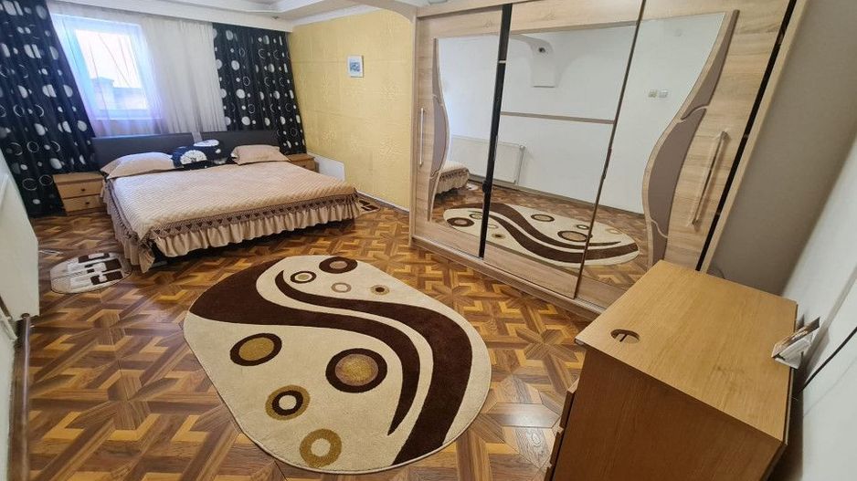 Vilă cu studio muzical și 7 camere – Calea Severinului, Târgu Jiu - Poză 3