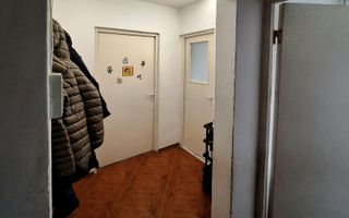 Oportunitate Apartament cu trei camere, zona Astra 52 mp - Poză 3