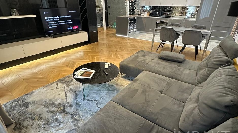 De inchiriat apartament 2 camere, central - LUX, zona The office - Poză 8