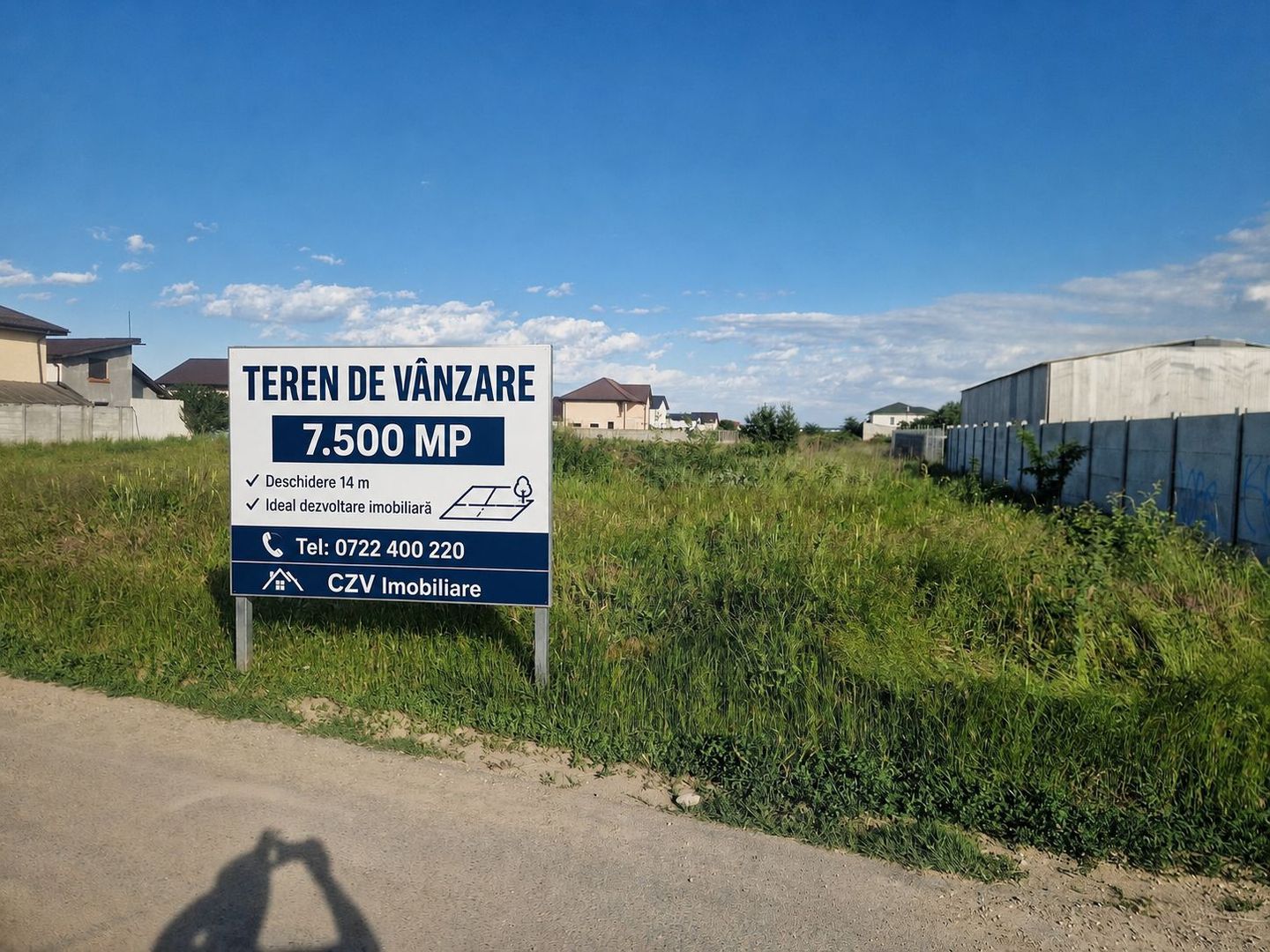 Teren Dezvoltare  Imobiliara - Toate Utilitatile - Poză 1