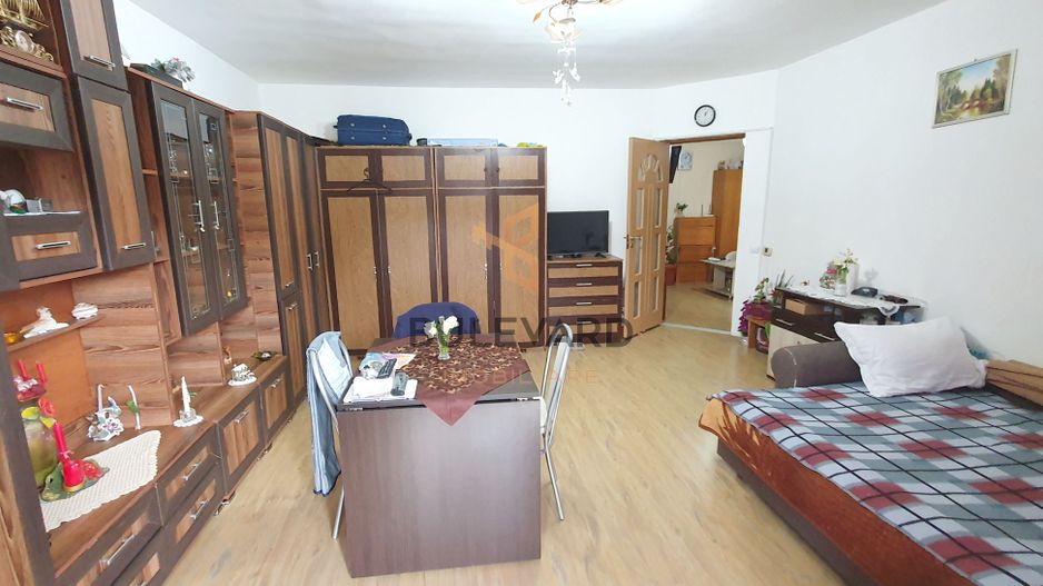 Apartament cu 2 camere, zona strazii Stejarului! - Poză 4