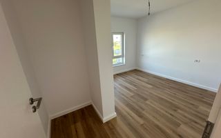 Duplex despartit prin spatiu tehnic - Poză 12