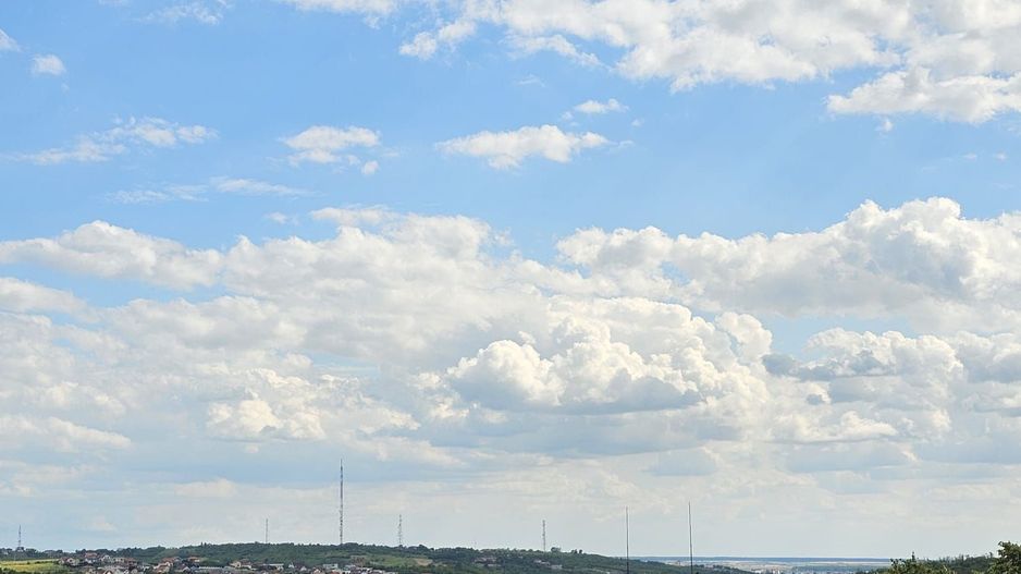 Teren construibil Saldabagiu de Munte 780 mp - Poză 7