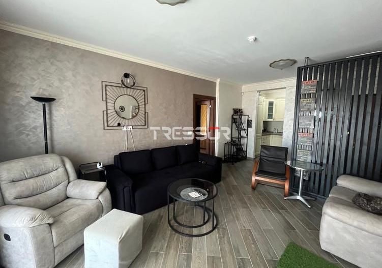 3 CAMERE DE VÂNZARE – MAMAIA, ZONA FLORA | VEDERE PARȚIALĂ LA MARE - Poză 1