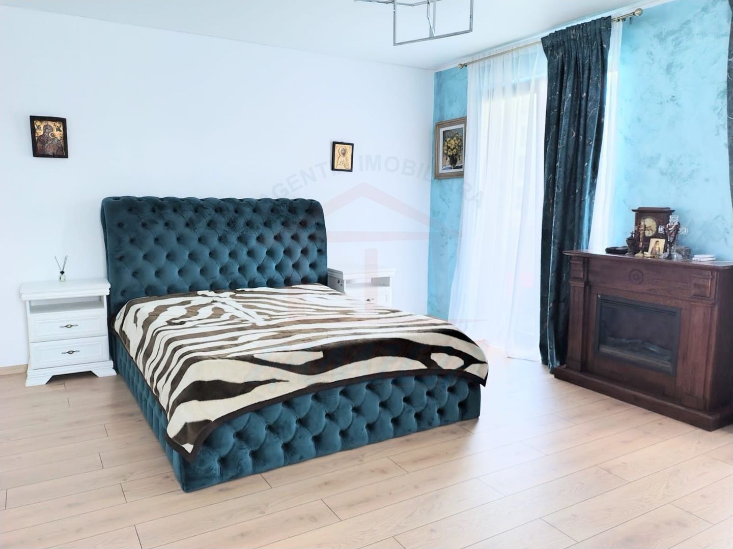 VANZARE APARTAMENT 2 CAMERE, COMPLEX ARCADA, 112.000 EURO - Poză 1