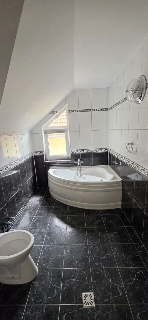 Casa individuala cu 4 camere - zona Kaufland/Dumbravita - Poză 7
