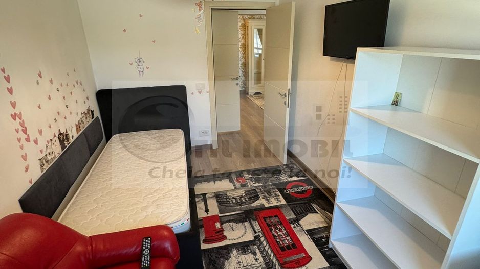 3 camere Tătărași • 74 mp • bloc 2017 • parcare • 215000 € - Poză 6