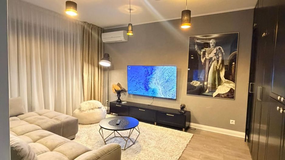 Inchiriere Apartament 3 Camere Cloud 9 Residence 2 Locuri Parcare - Poză 1