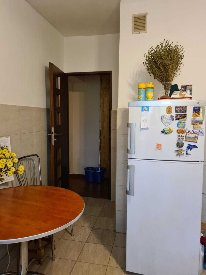 Apartament 2 camere de inchiriat, luminos, Bulevardul Ghencea - Poză 4
