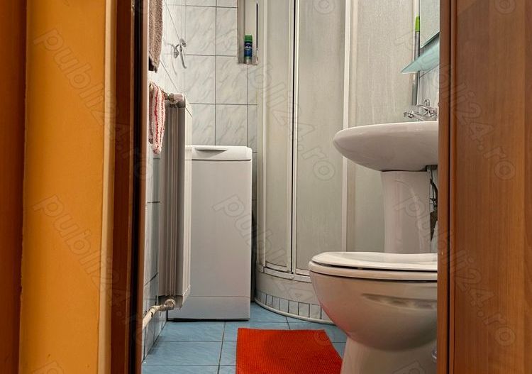 Apartament cu 2 camere - piata Romana - Poză 13