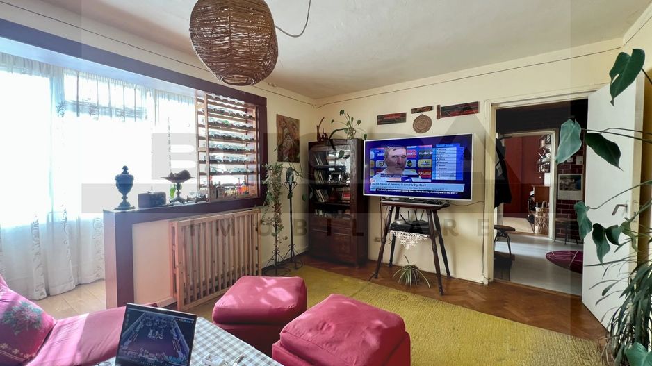 Apartament de 4 camere, 79mp, etaj intermediar, zona "La Terenuri" - Poză 1