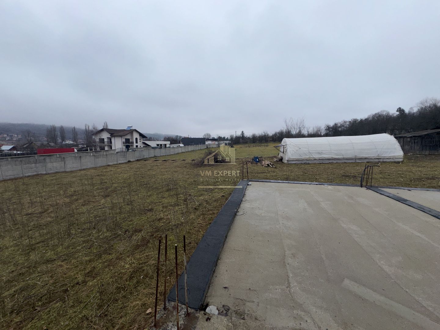 TEREN INTRAVILAN 2200 MP CAMPULUNG ARGES - Poză 21