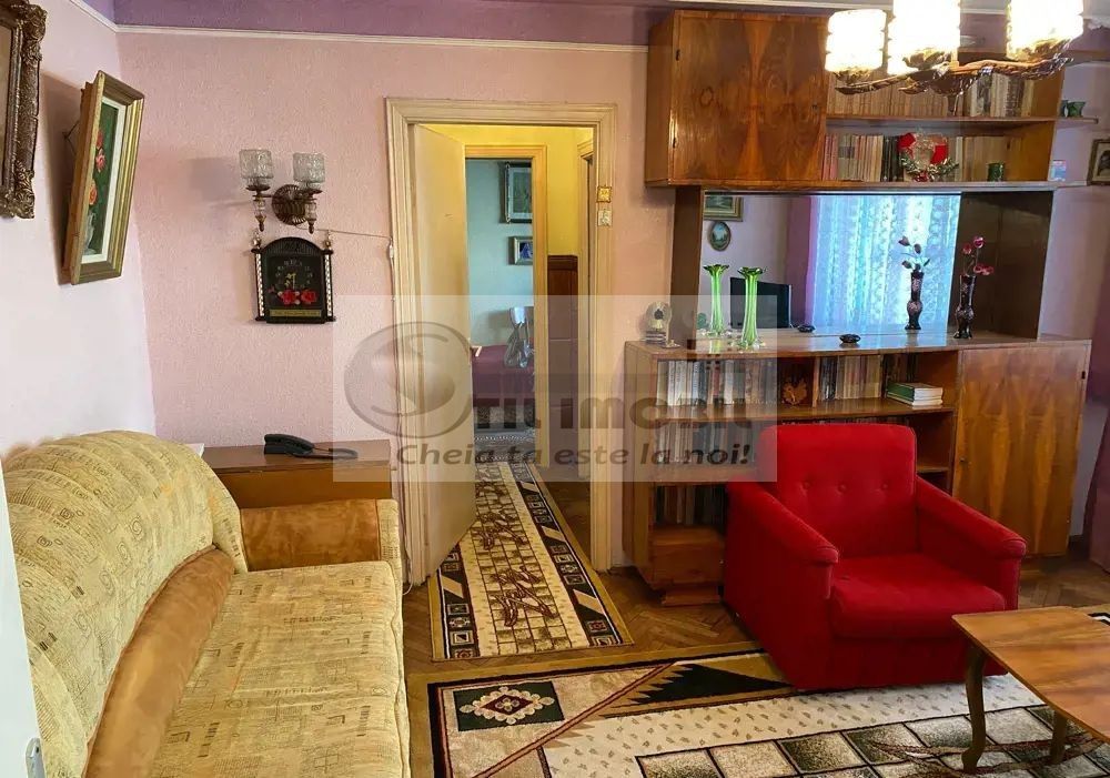 Apartament 3 camere Podu Roș, 65 mp, – 112.000 euro - Poză 1