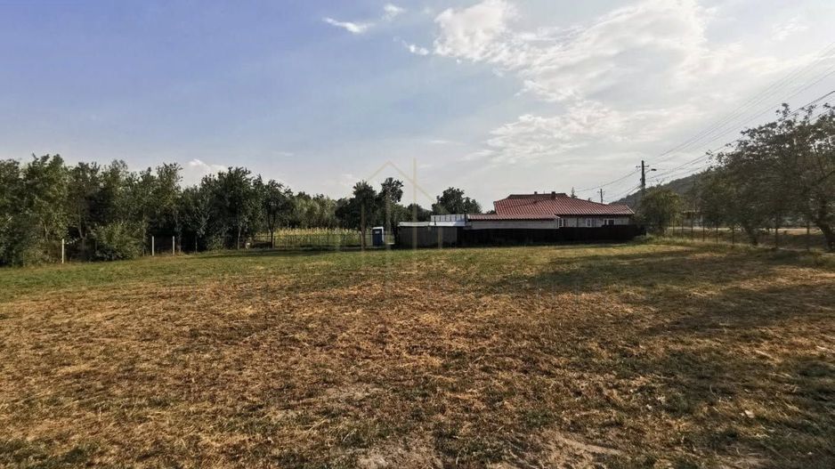 Teren de vanzare - Lupesti, com. Mănăstirea Cașin - Poză 3