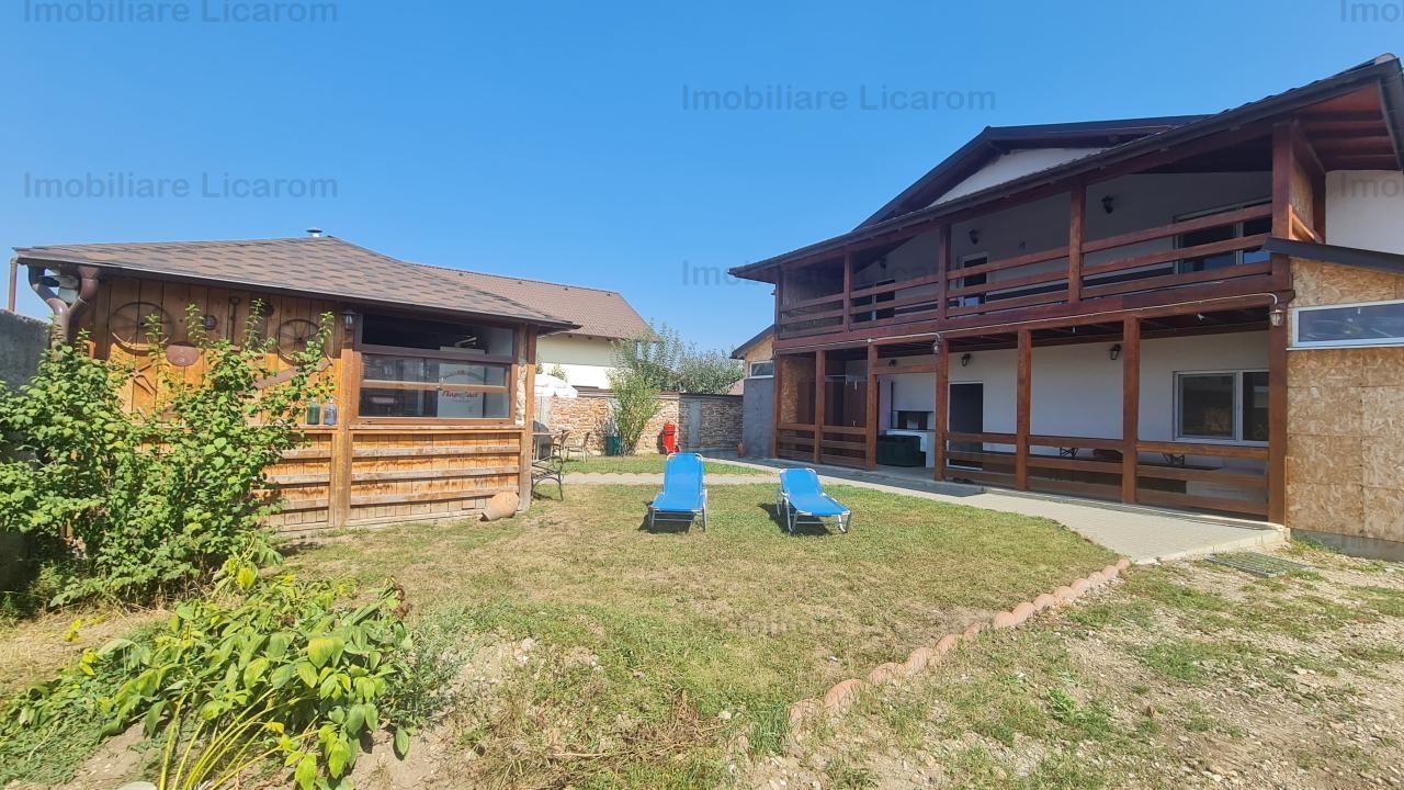 Proprietate in Cristian cu trei constructii+o fundatie,450000euro - Poză 1