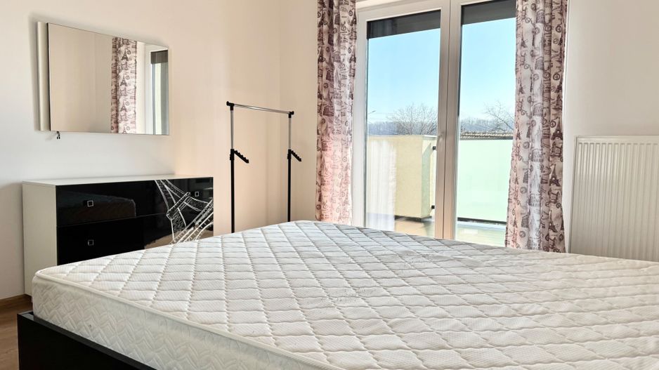 Apartament modern, lift și parcare – zona Calea Lipovei - Poză 19