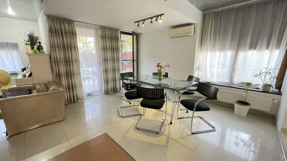 Casa de vanzare in zona Torontalului - Poză 2