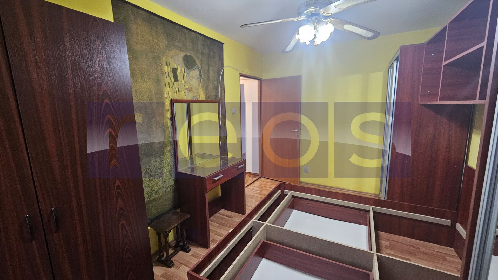 DE VANZARE APARTAMENT 2 CAMERE, ET 5,  1992 –ZONA PANDURI- DECOMANDAT - Poză 4