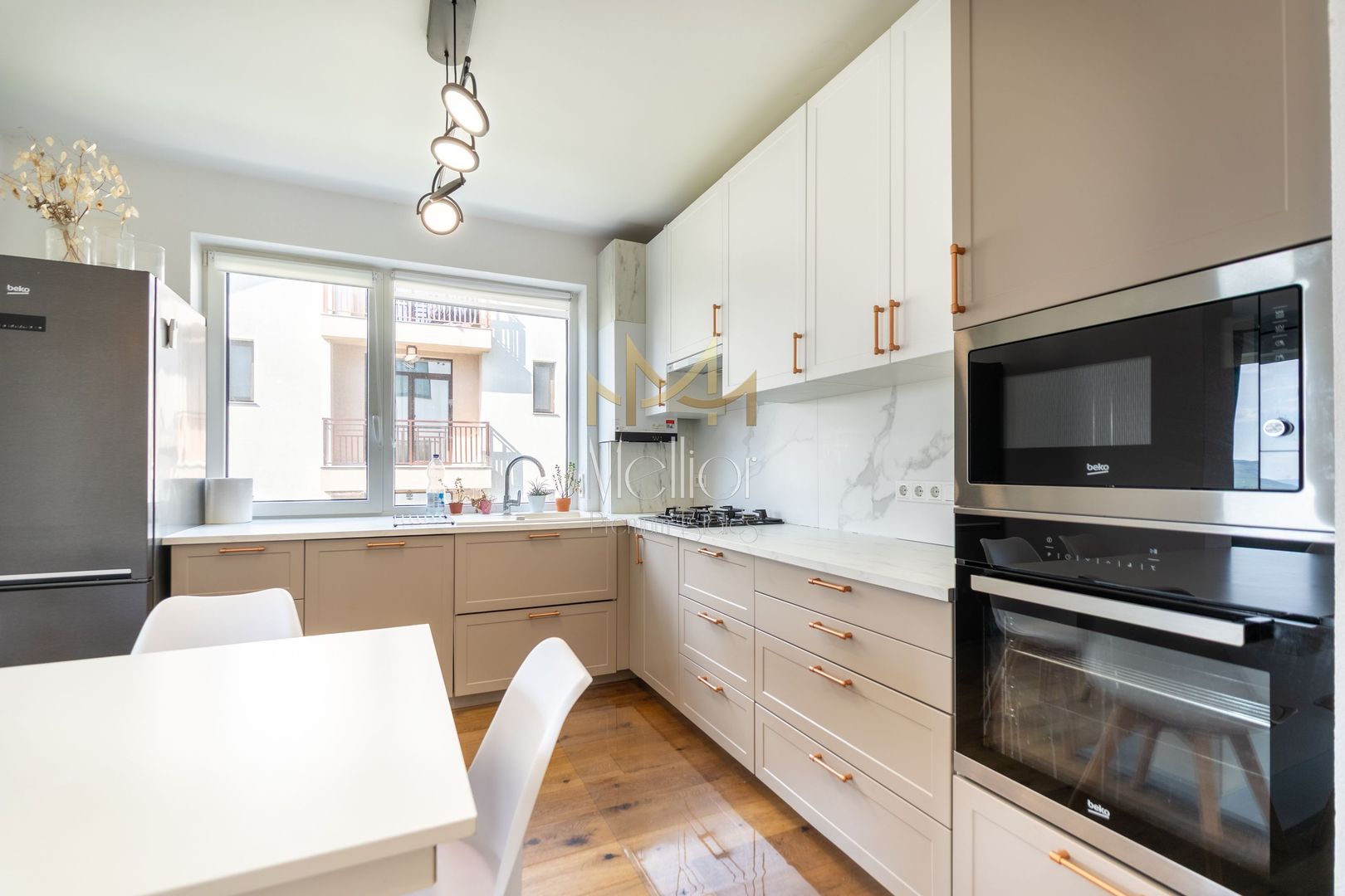 Apartament spatios 4 camere | 85 mp bloc nou | garaj | zona Europa! - Poză 1