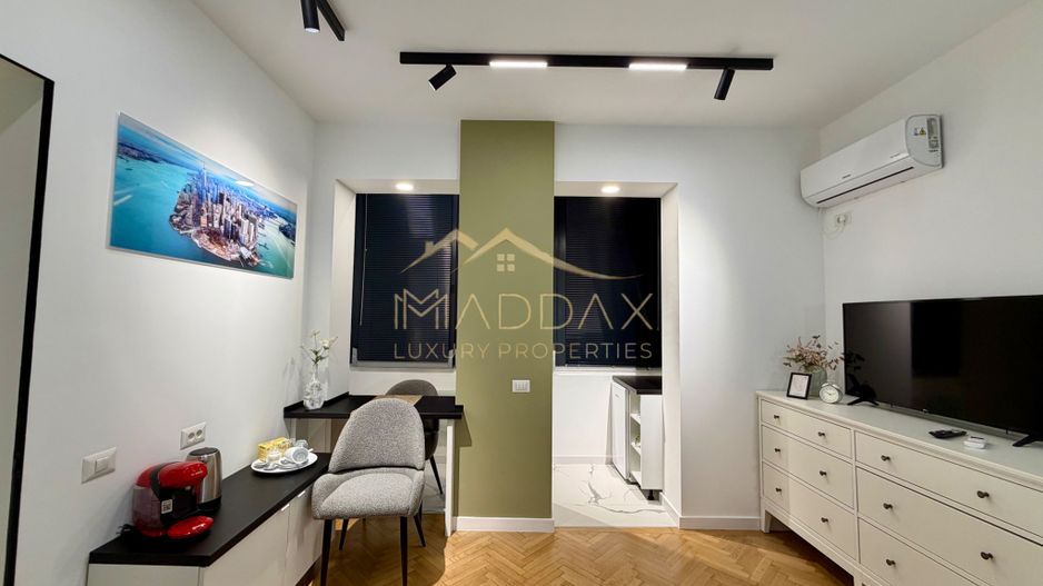Studio *mobilat complet* // Piata Amzei - Poză 1