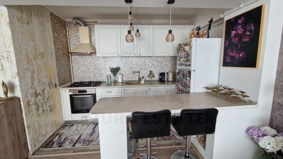 Apartament cu 3 camere 2 dormitoare 80 mp utili etaj 1 Doamna Stanca - Poză 4
