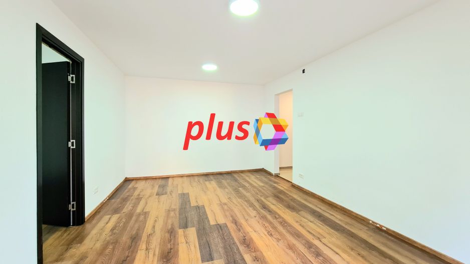 Spatiu comercial cu vad de închiriat Brasov - 106 mp  # plus-imo.ro - Poză 11