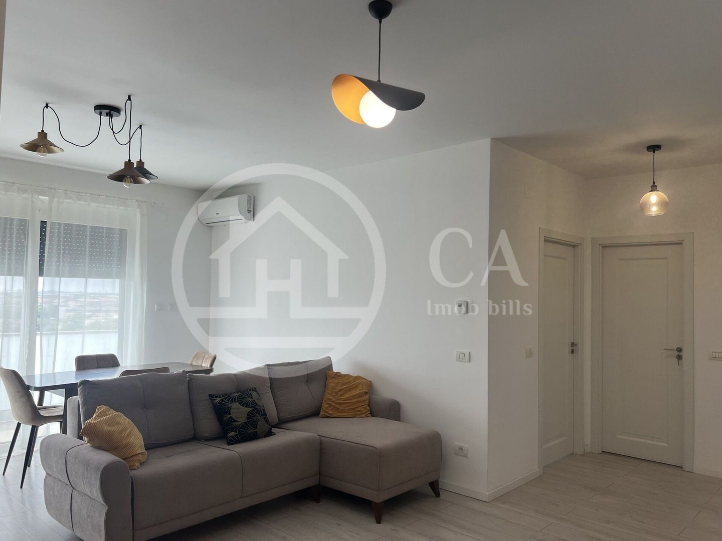 Apartament cu 2 camere de inchiriat in Grand Hill Oradea - Poză 4