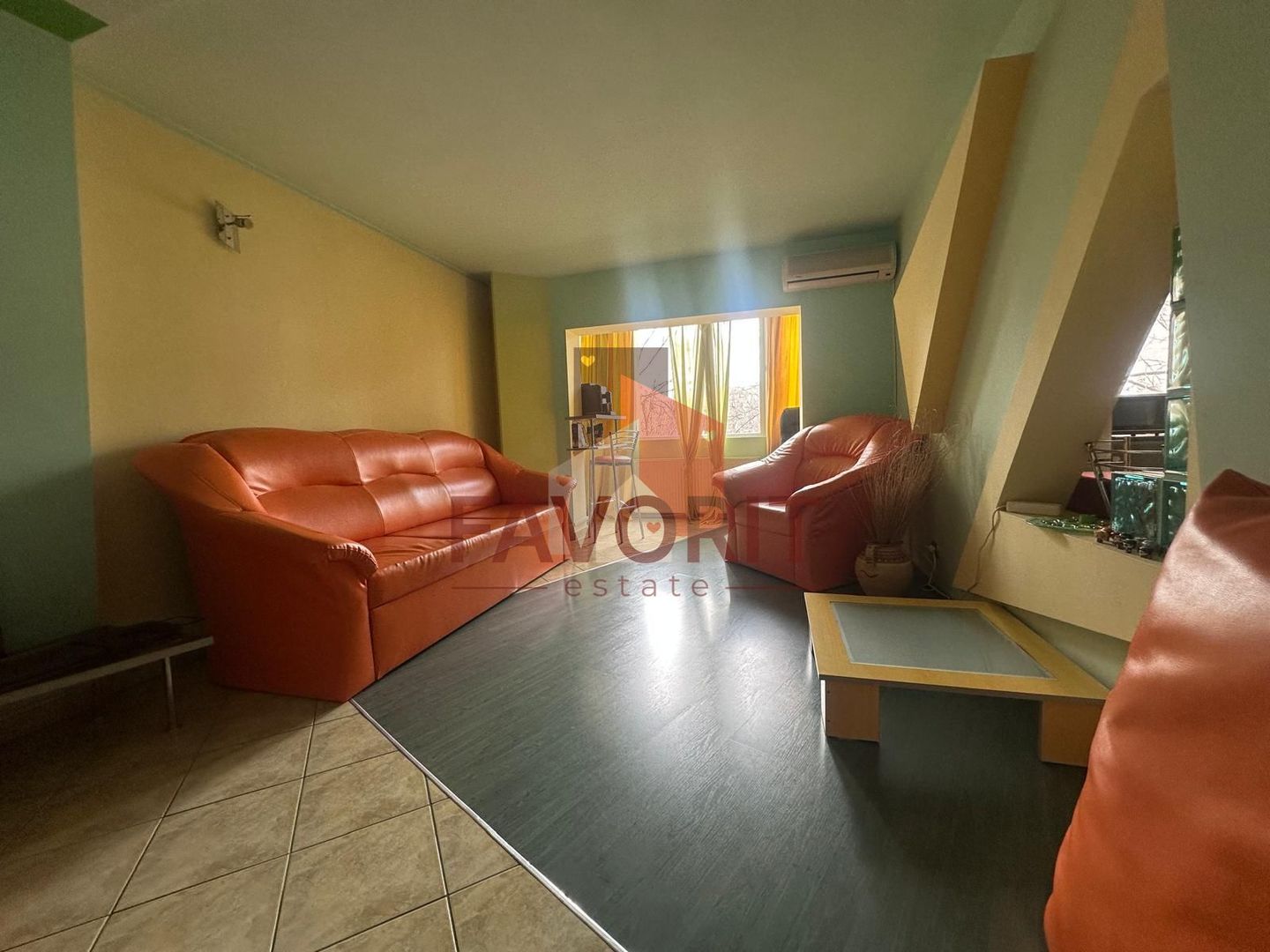 3 camere | etaj 2 | mobilat si utilat | 2 bai | 2 balcoane | zona excelenta | - Poză 1
