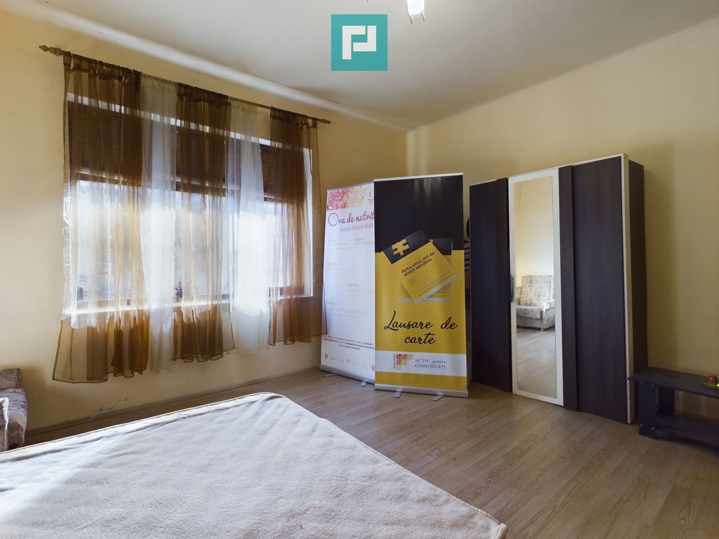 Casă cu teren în Pârneava - Poză 4