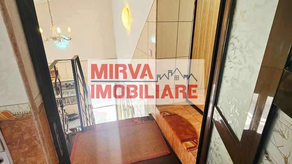 🏡 Casă spațioasă cu 9 camere în Strejnicu – pentru locuință, birouri - Poză 74