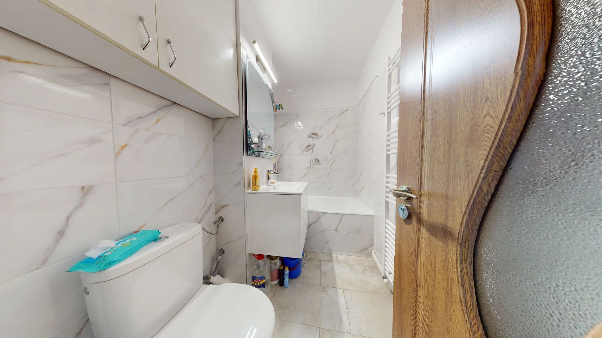 Garsoniere renovate,mobilate la schimb sau vanzare - Poză 15