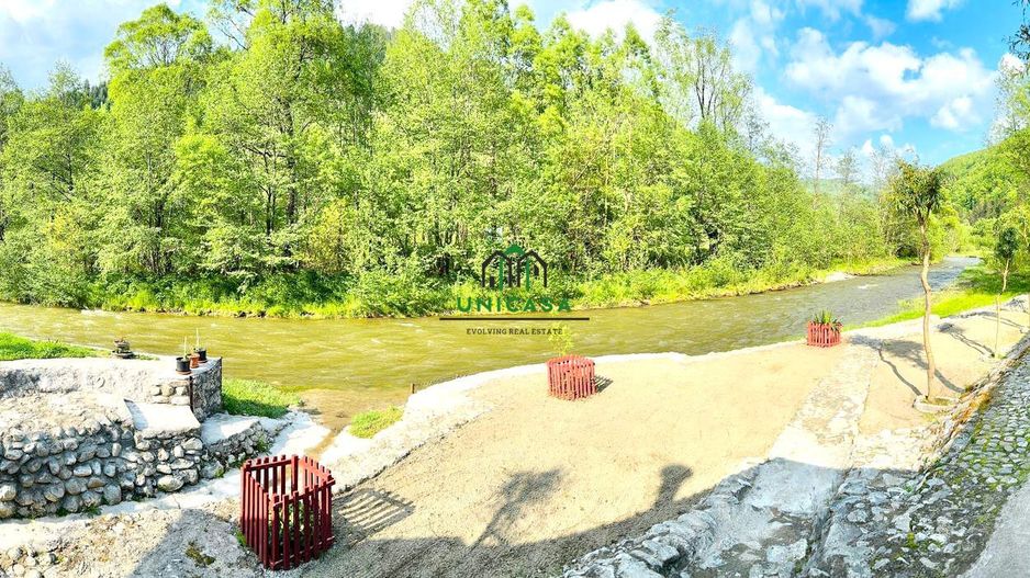 Casa de vacanta / Pensiune / Voineasa - Poză 10