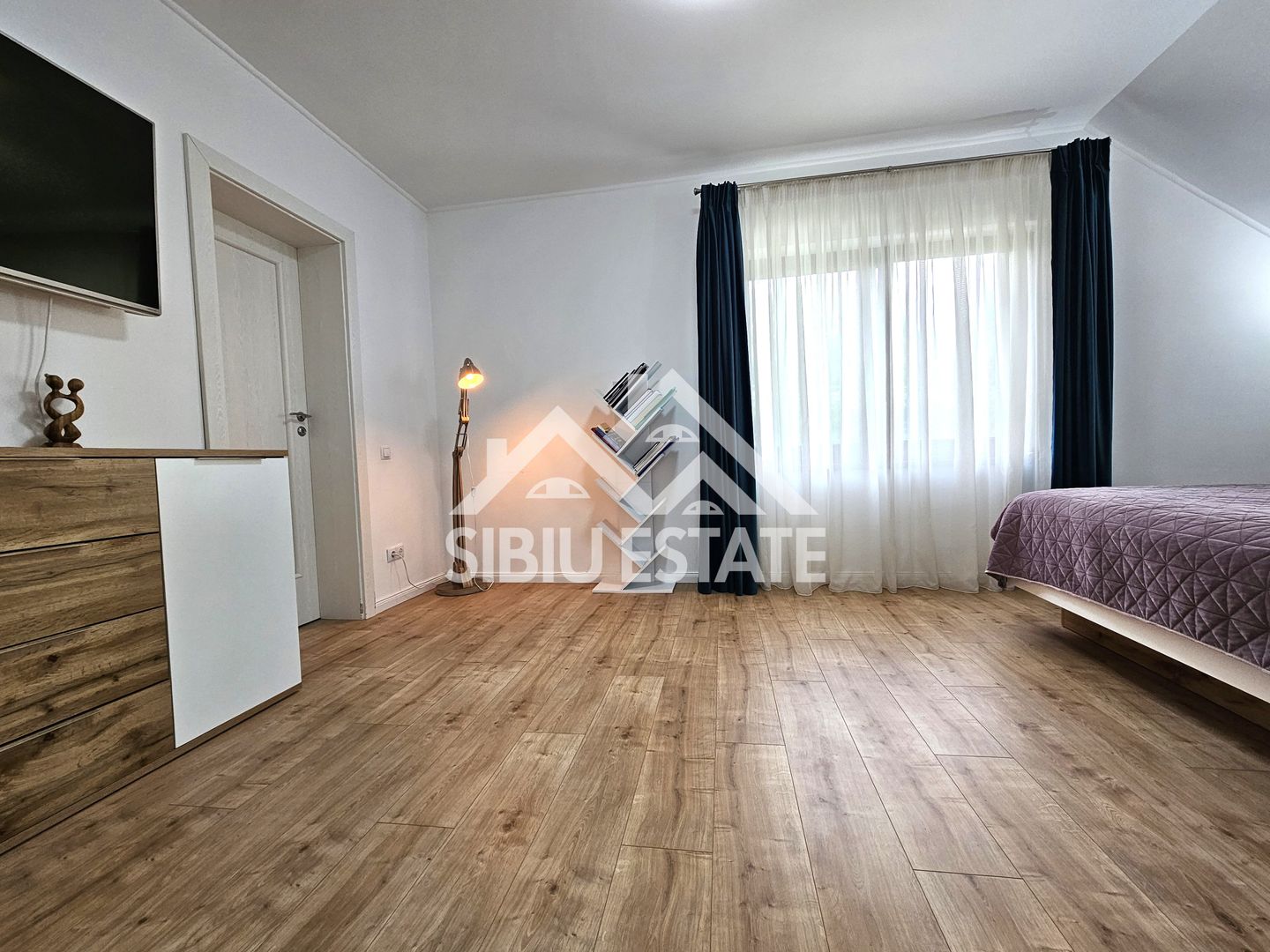 Casa 6 camere, teren 1000 Sibiu Tocile - Poză 14