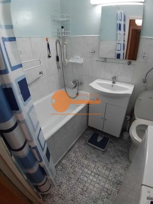 Apartament 3 camere Dr. Taberei -Moinesti - Poză 7
