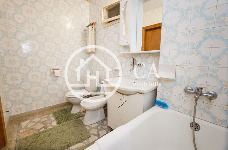 Apartament de închiriat cu 5 camere în zona Ultracentrală, Oradea - Poză 9